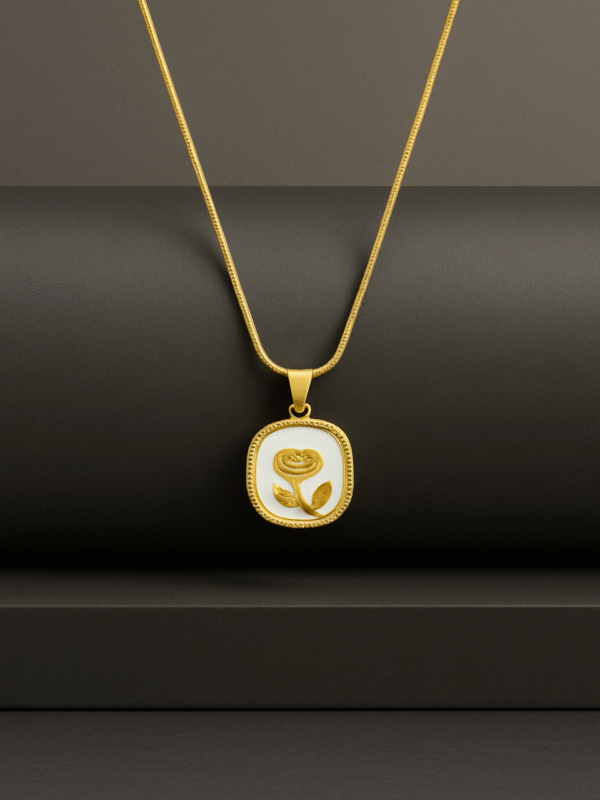 Bloomish Necklace