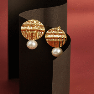 MotiGlow Earring